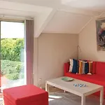 Сasa de vacaciones 2 Bedroom Beautiful In