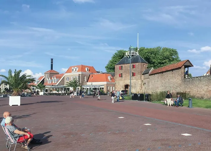 2 Bedroom Beautiful In Сasa de vacaciones