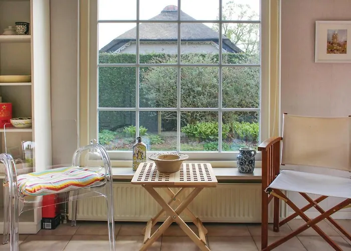 Сasa de vacaciones 2 Bedroom Beautiful In *