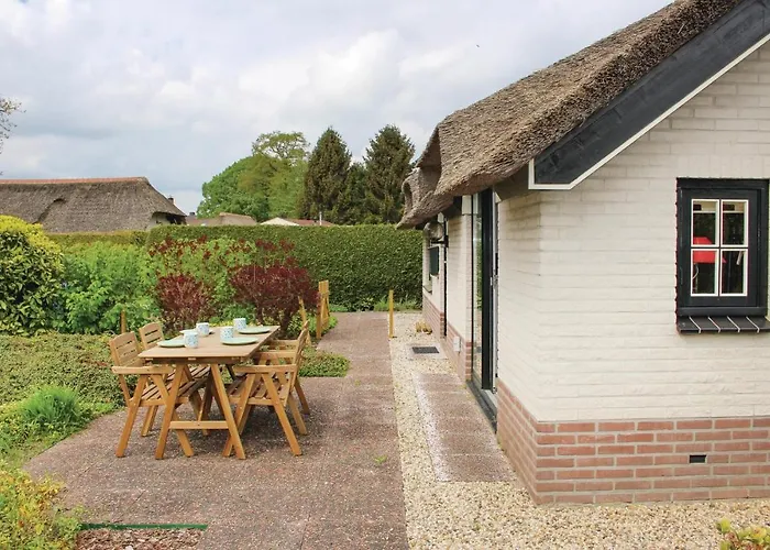 2 Bedroom Beautiful In *