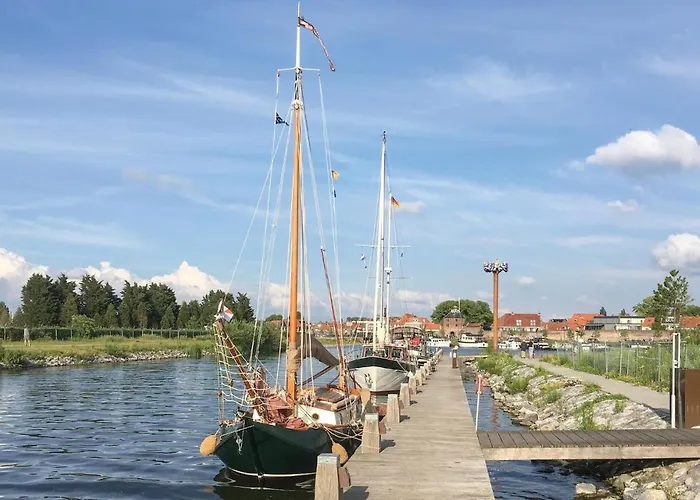 Сasa de vacaciones 2 Bedroom Beautiful In